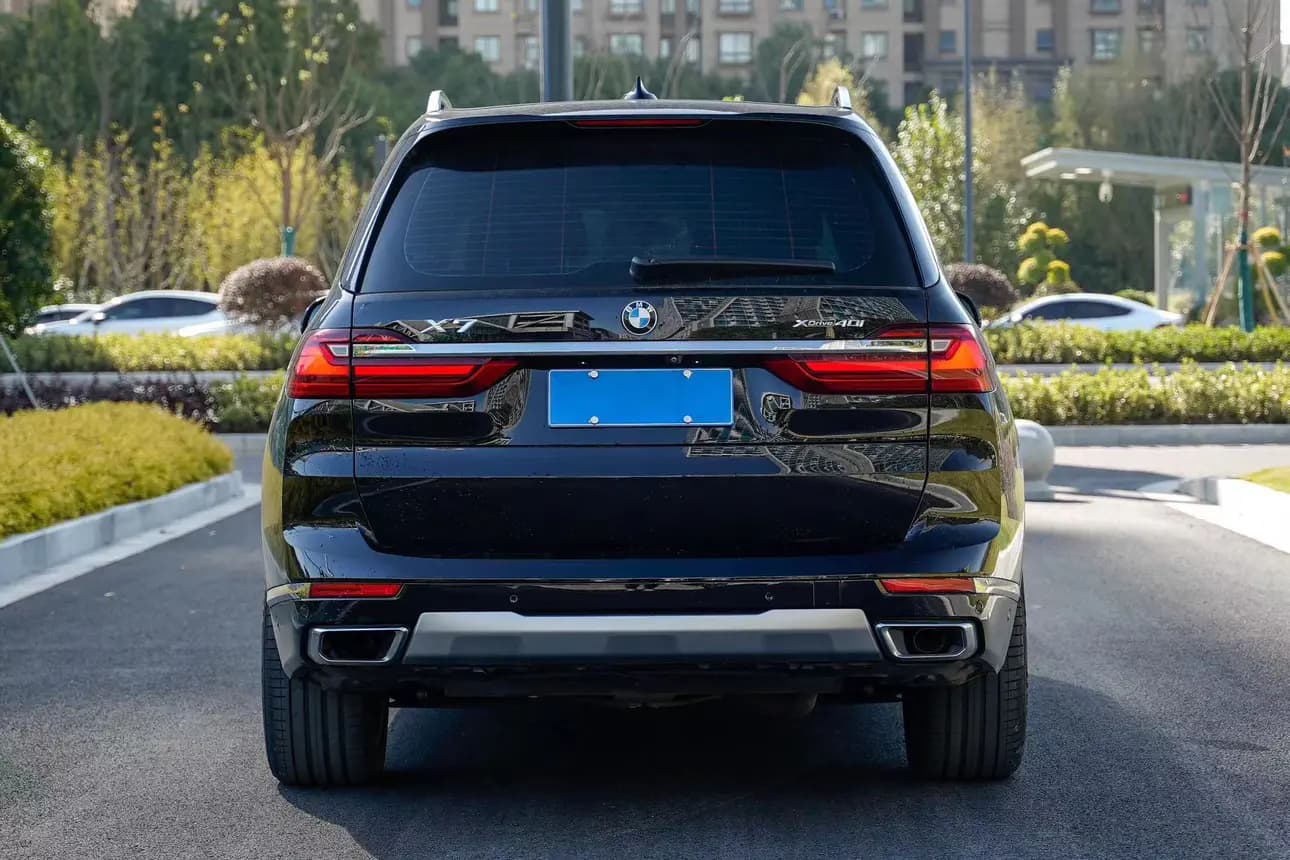 BMW X7 2023 г. 85090 км. — фото 4
