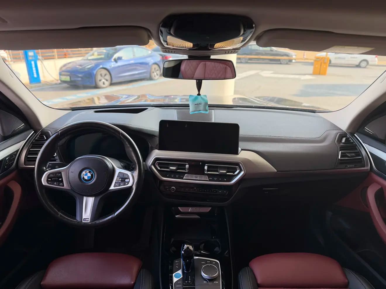 BMW iX3 2022 г. 84306 км. — фото 6