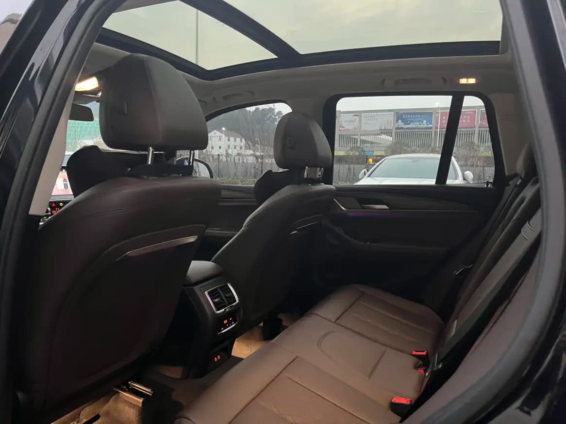 BMW X3 2022 г. 42007 км. — фото 18