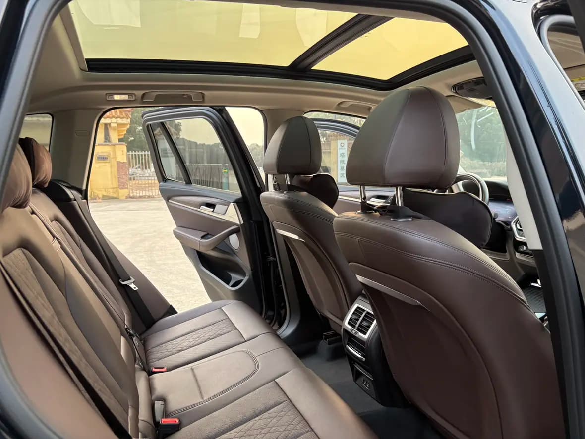 BMW X3 2022 г. 42002 км. — фото 11