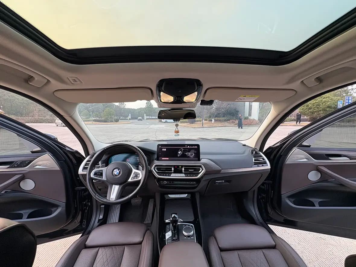 BMW X3 2022 г. 42002 км. — фото 10