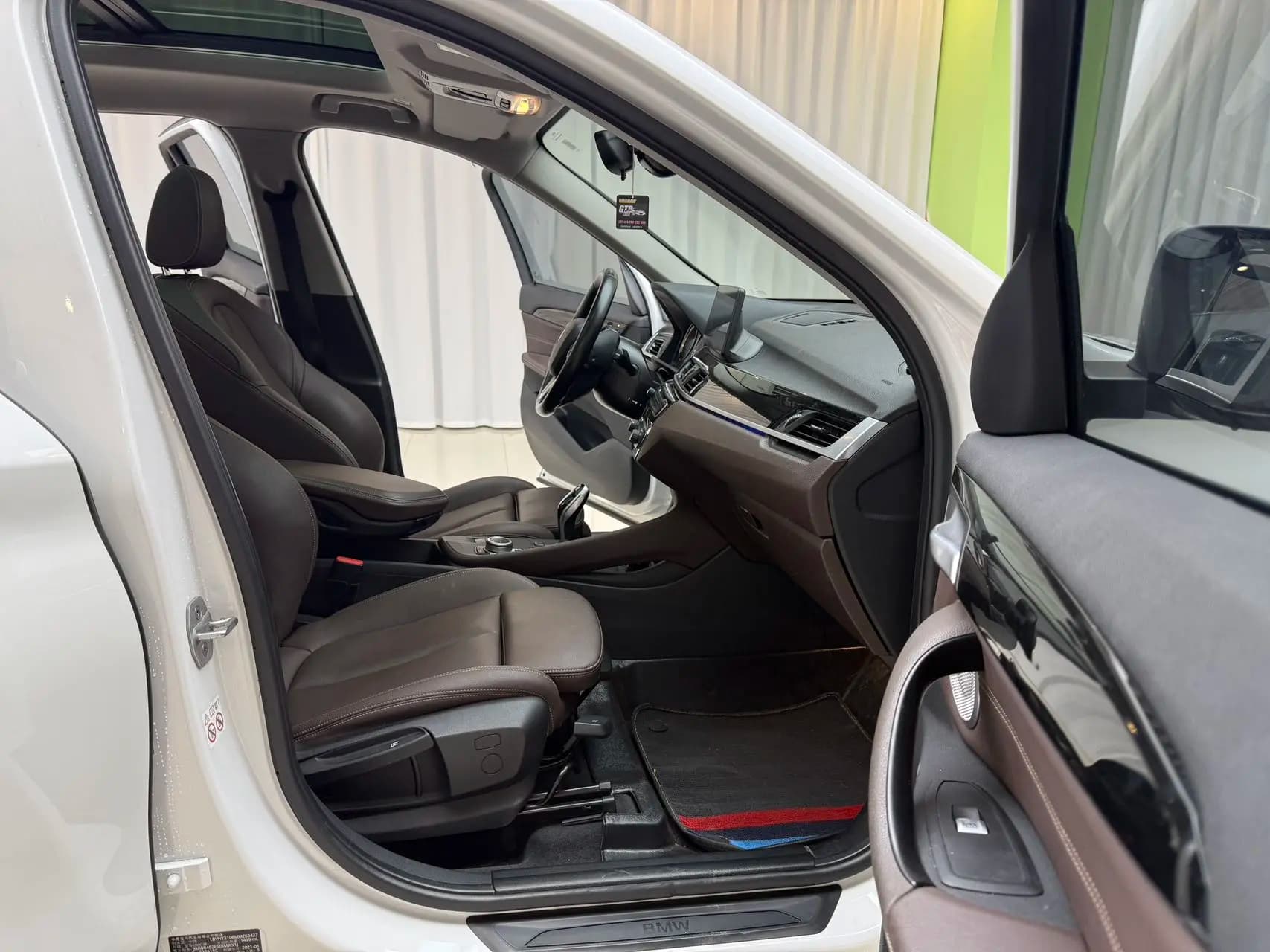 BMW X1 2021 г. 20021 км. — фото 19