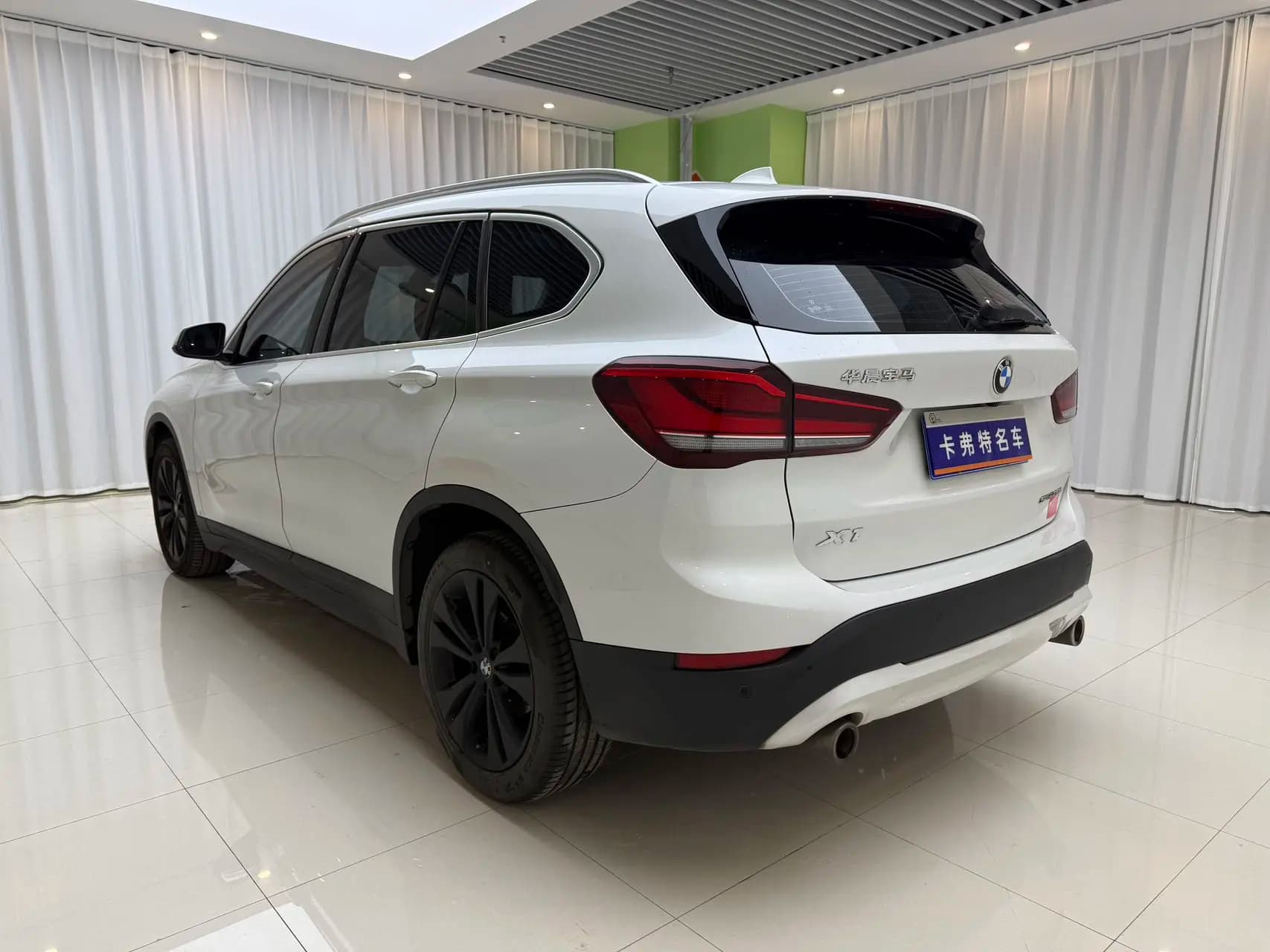 BMW X1 2021 г. 20021 км. — фото 4
