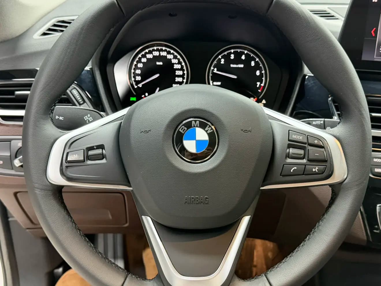 BMW X1 2022 г. 48023 км. — фото 15
