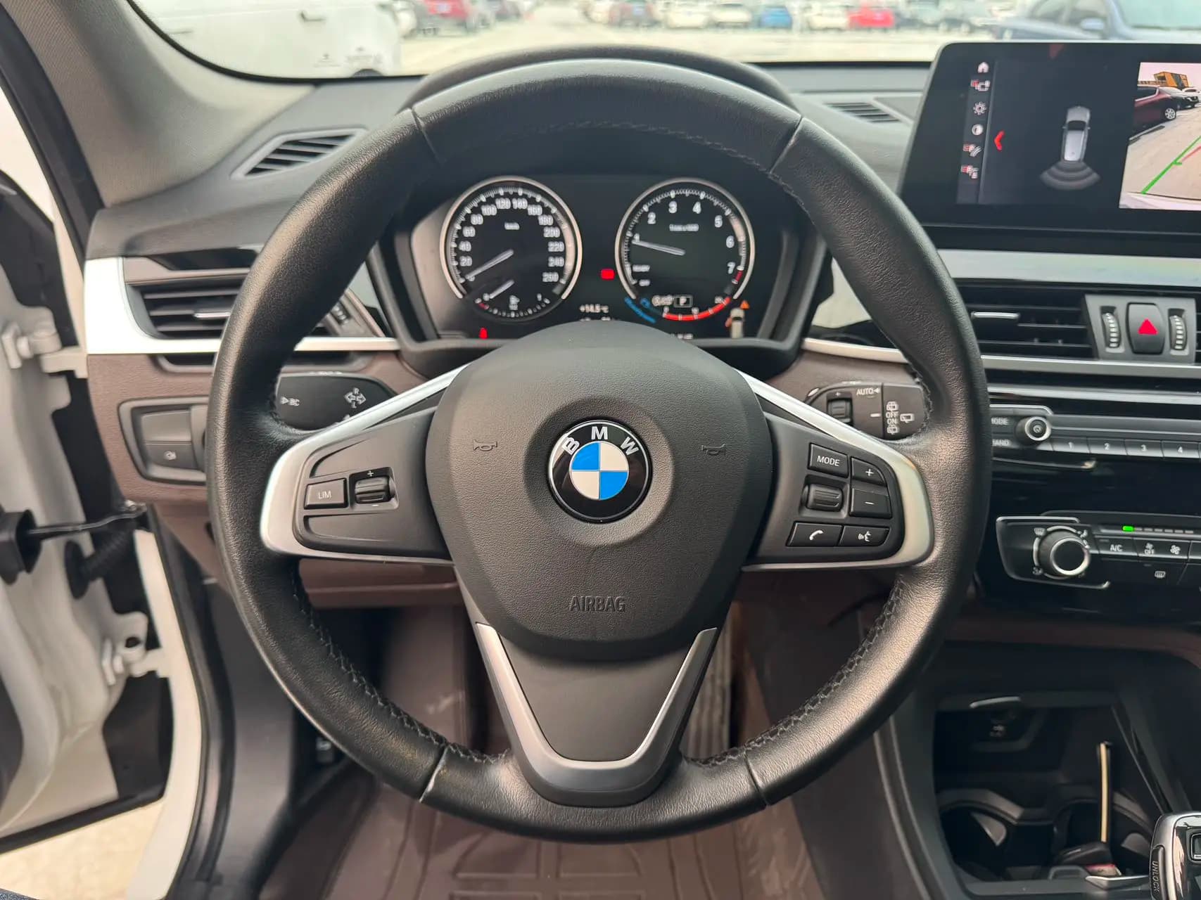 BMW X1 2022 г. 50024 км. — фото 11