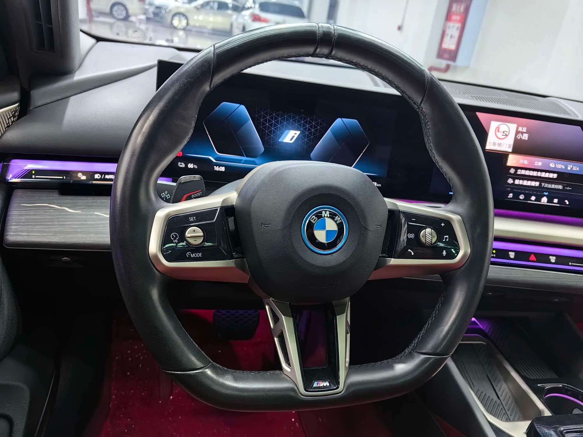BMW i5 2024 г. 38362 км. — фото 9