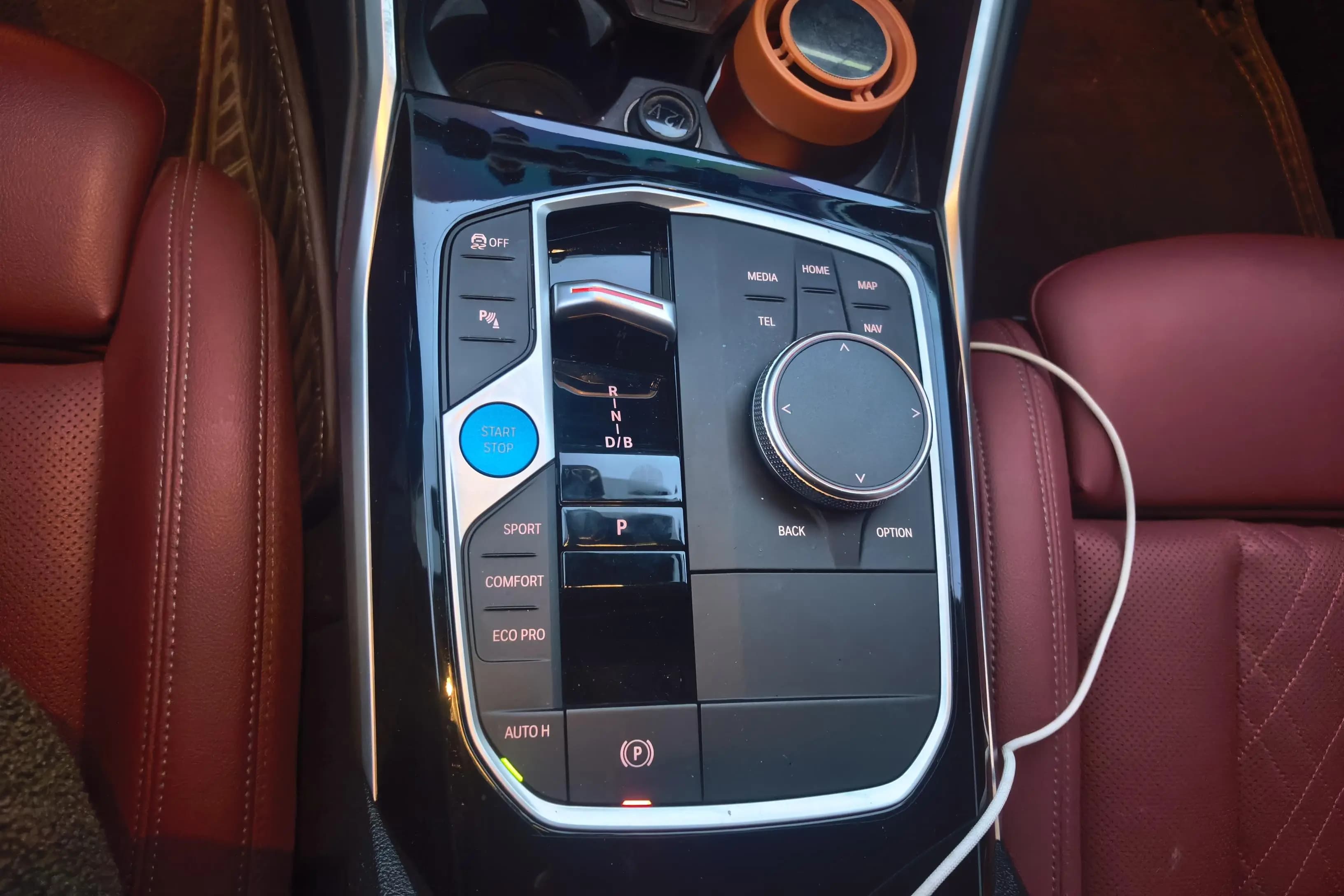 BMW i3 2024 г. 26725 км. — фото 7