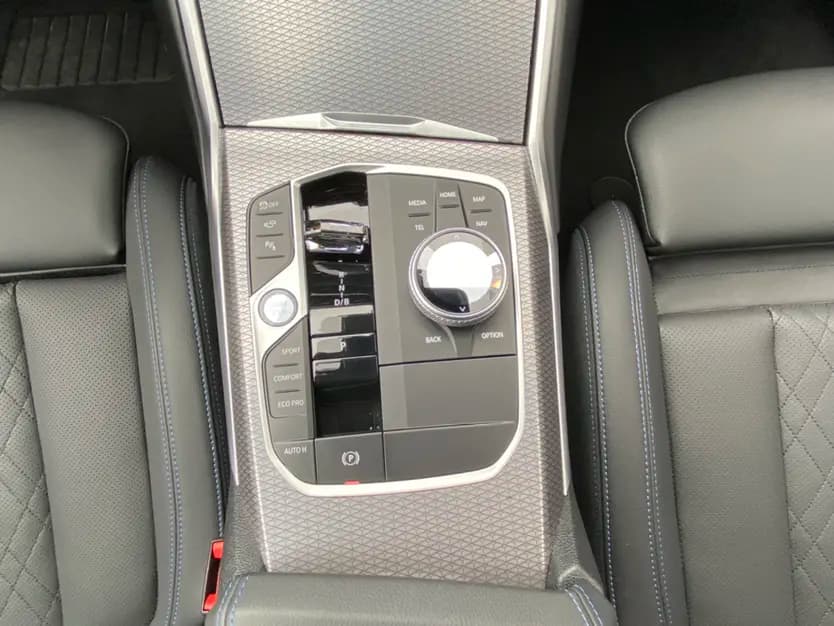 BMW i3 2025 г. 10142 км. — фото 6
