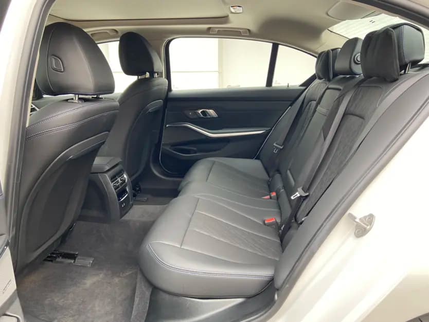 BMW i3 2025 г. 10142 км. — фото 7