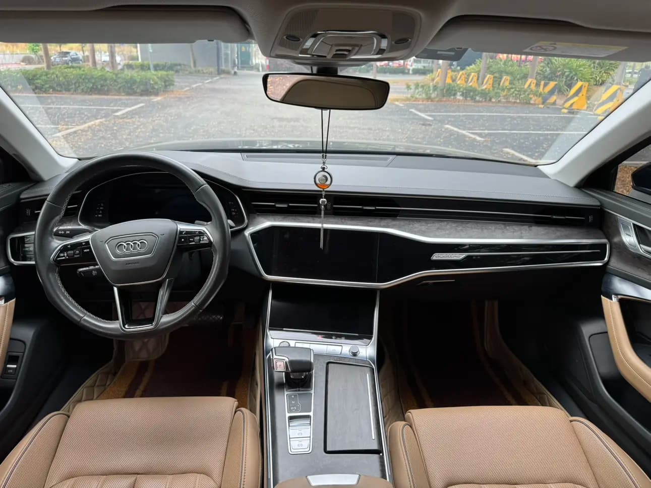 Audi A6L 2022 г. 93063 км. — фото 10