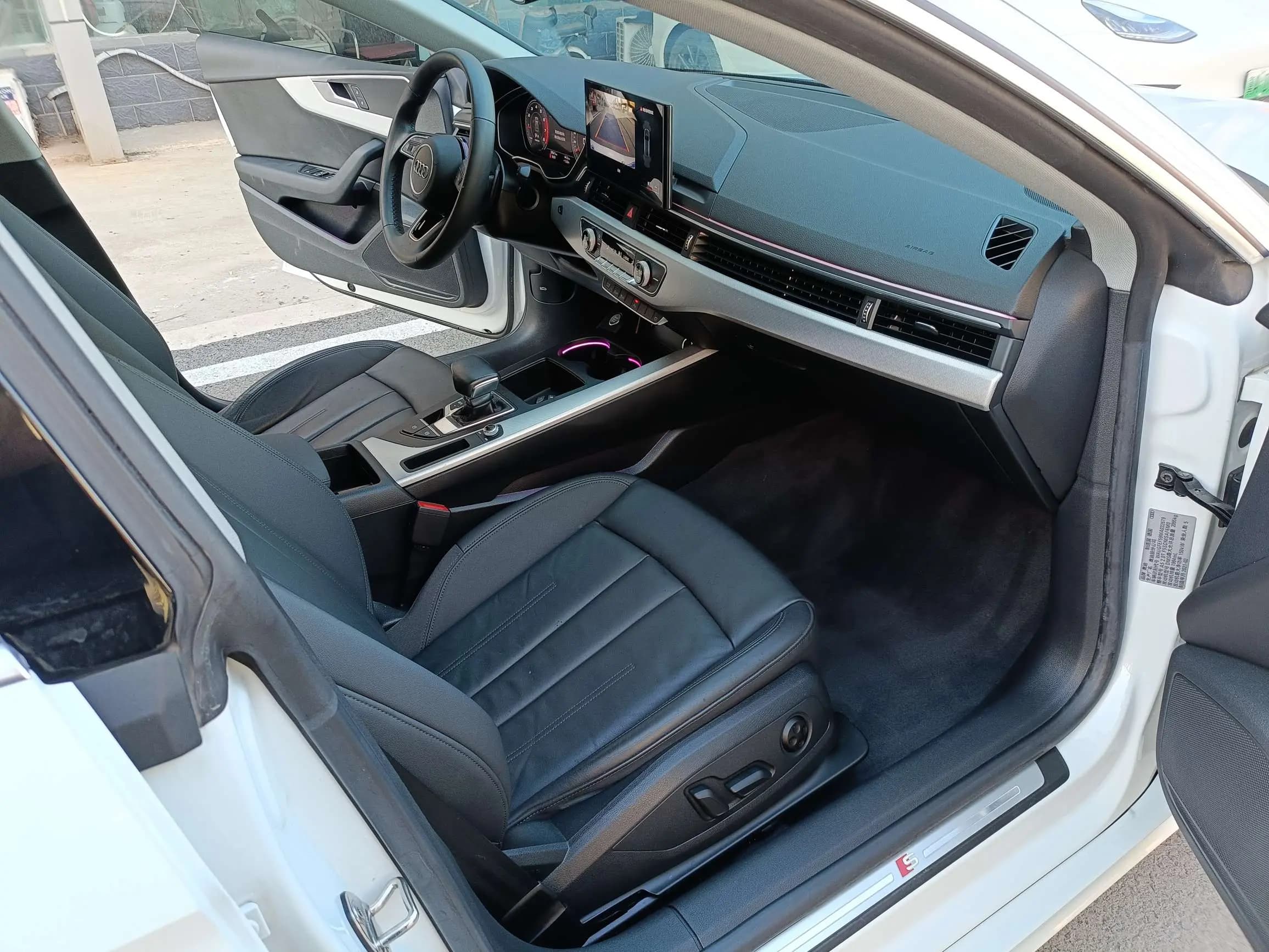 Audi A5 2021 г. 39606 км. — фото 7