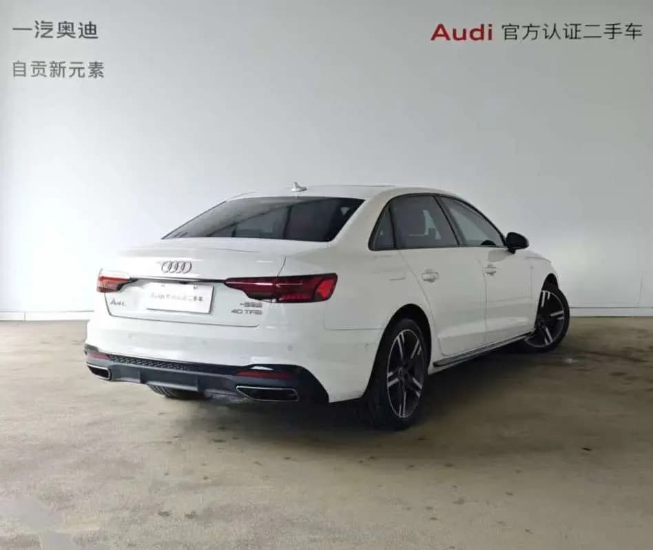 Audi A4L 2023 г. 43001 км. — фото 4