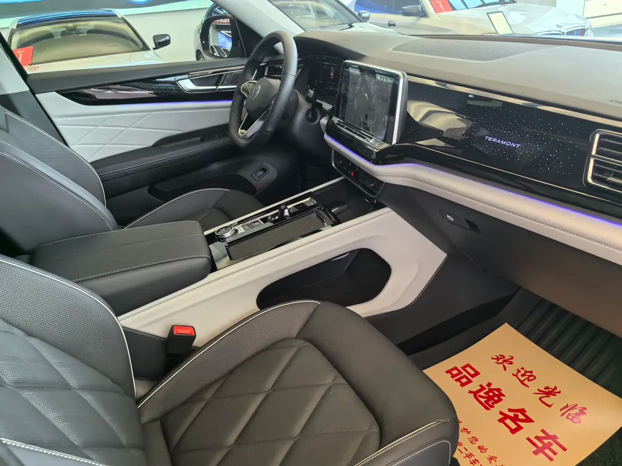 Volkswagen Teramont 2024 г. 33124 км. — фото 14
