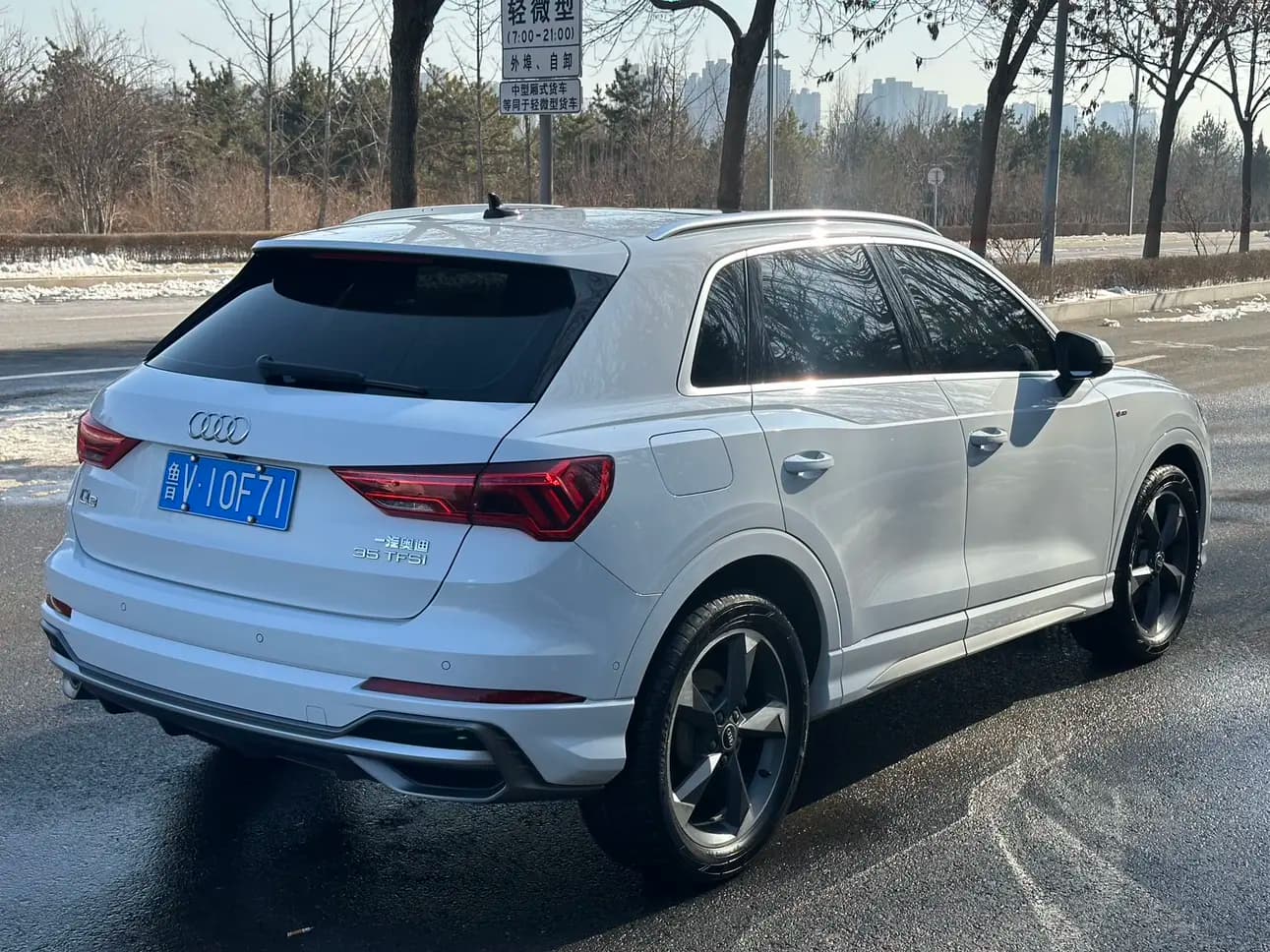Audi Q3 2023 г. 39000 км. — фото 4