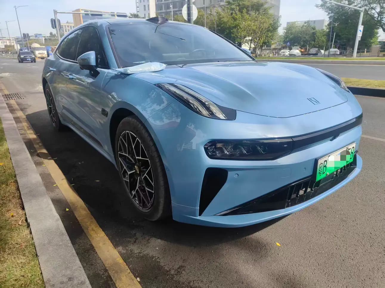 ZEEKR 001 2024 г. 12132 км. — фото 3