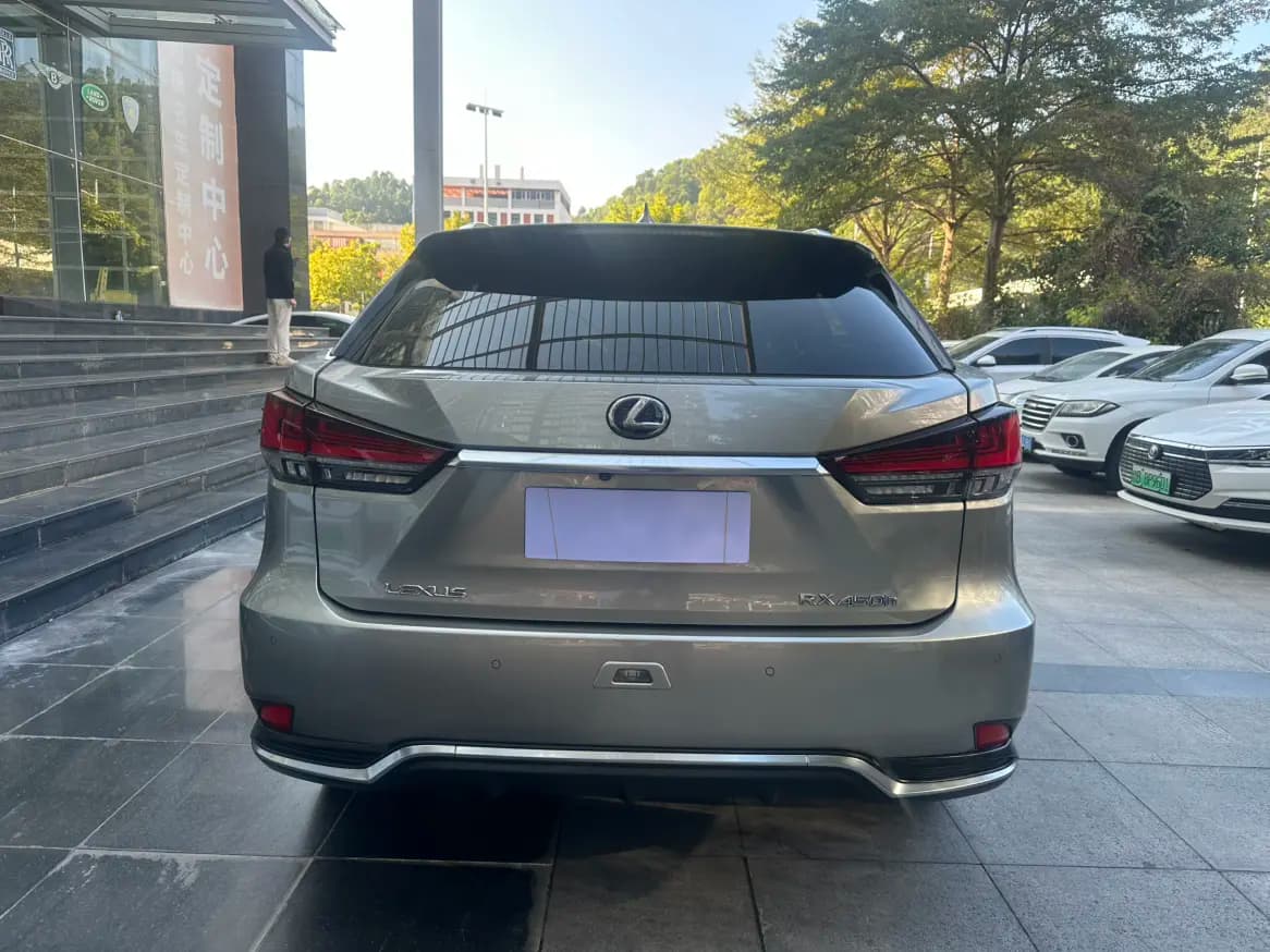 Lexus RX 2021 г. 50088 км. — фото 5