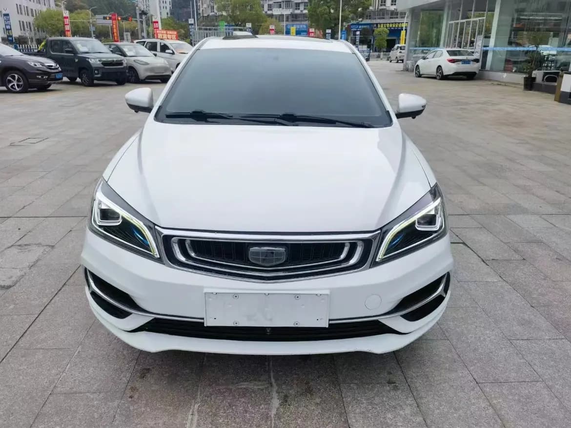 Geely Emgrand 2021 г. 60106 км. — фото 2
