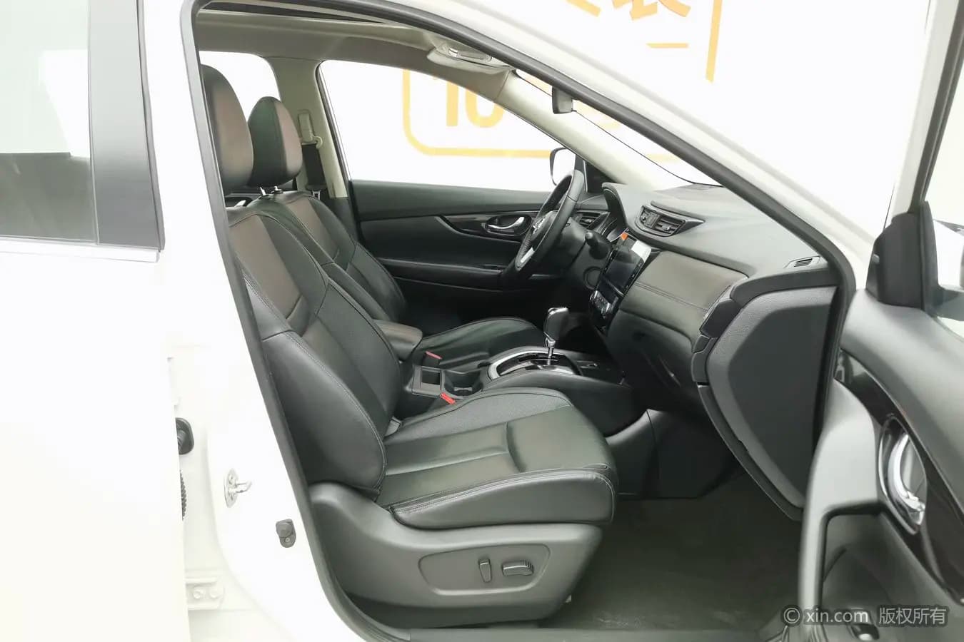 Nissan X-Trail 2022 г. 61386 км. — фото 24