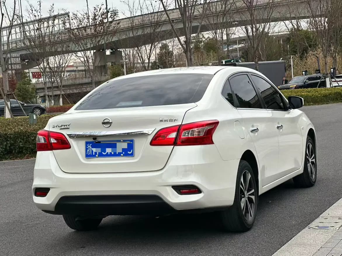 Nissan Sylphy 2021 г. 50104 км. — фото 7
