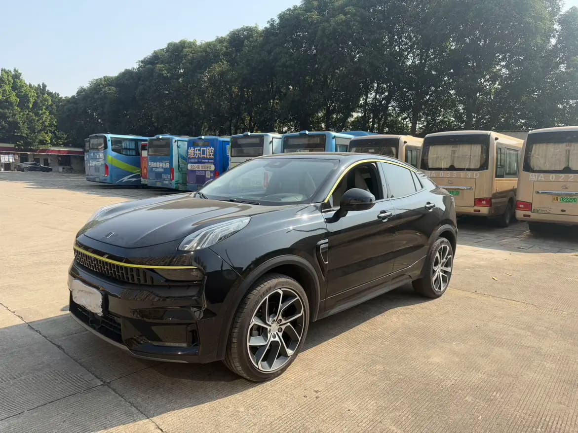 Lynk & Co 05 2021 г. 40068 км.