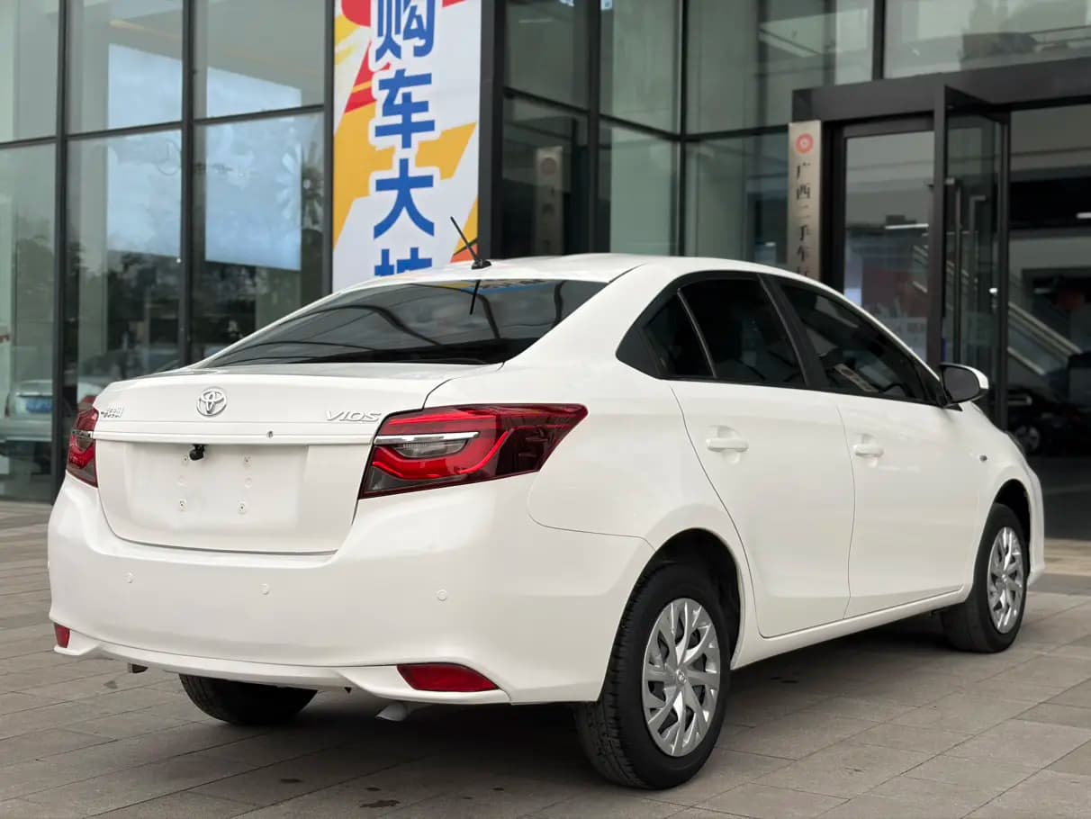 Toyota Vios 2022 г. 95066 км. — фото 7
