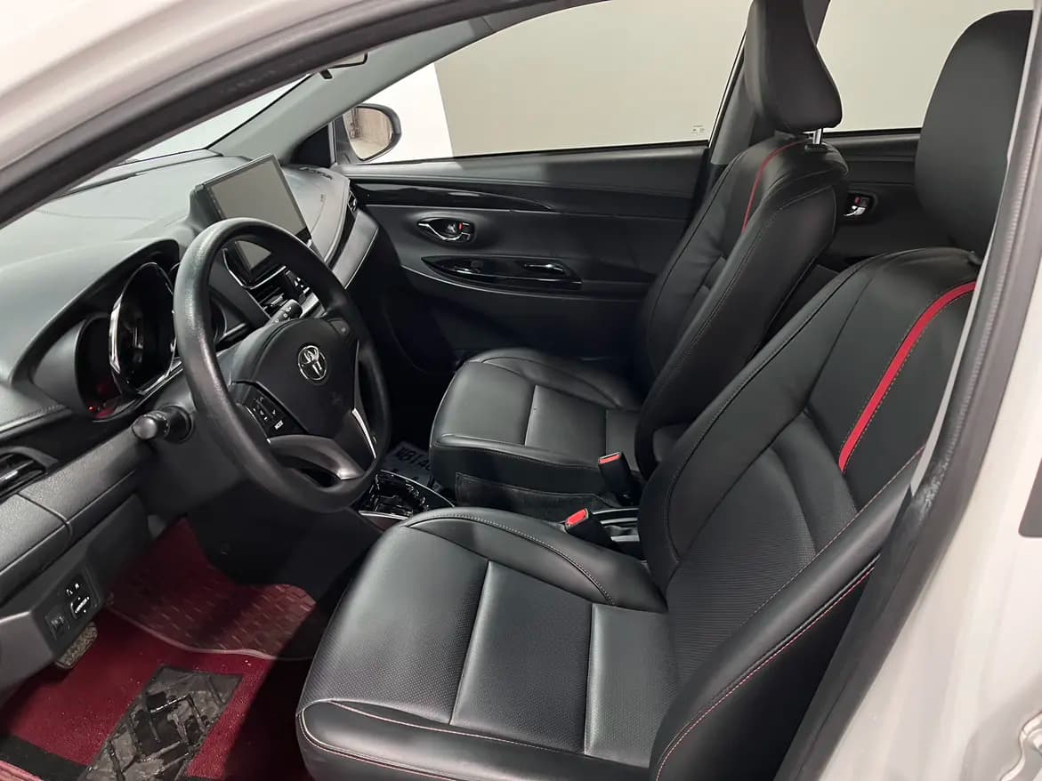 Toyota Yaris L 2022 г. 40018 км. — фото 16