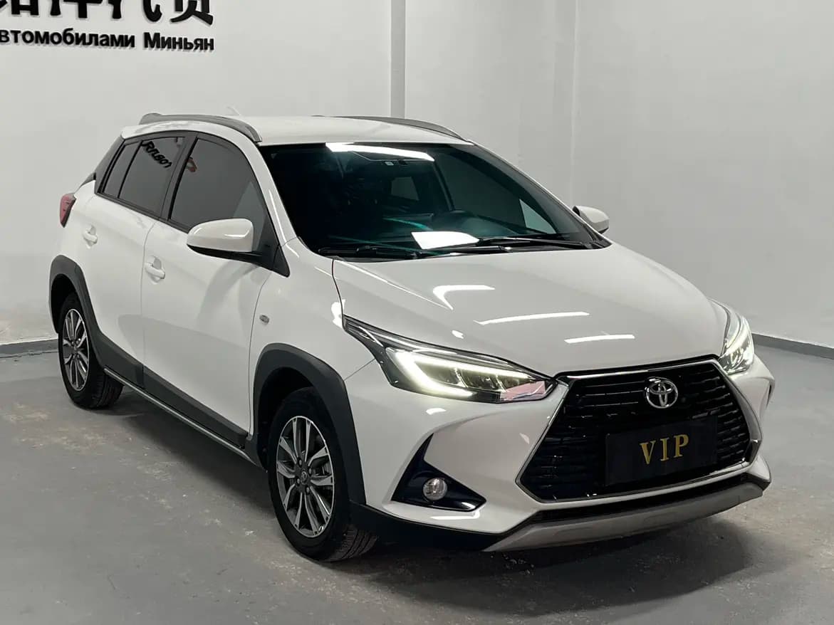 Toyota Yaris L 2022 г. 40018 км. — фото 3
