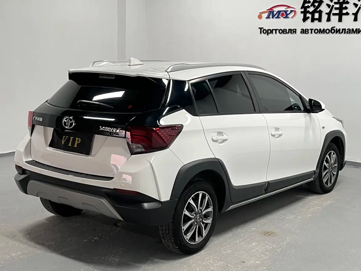 Toyota Yaris L 2022 г. 40018 км. — фото 6