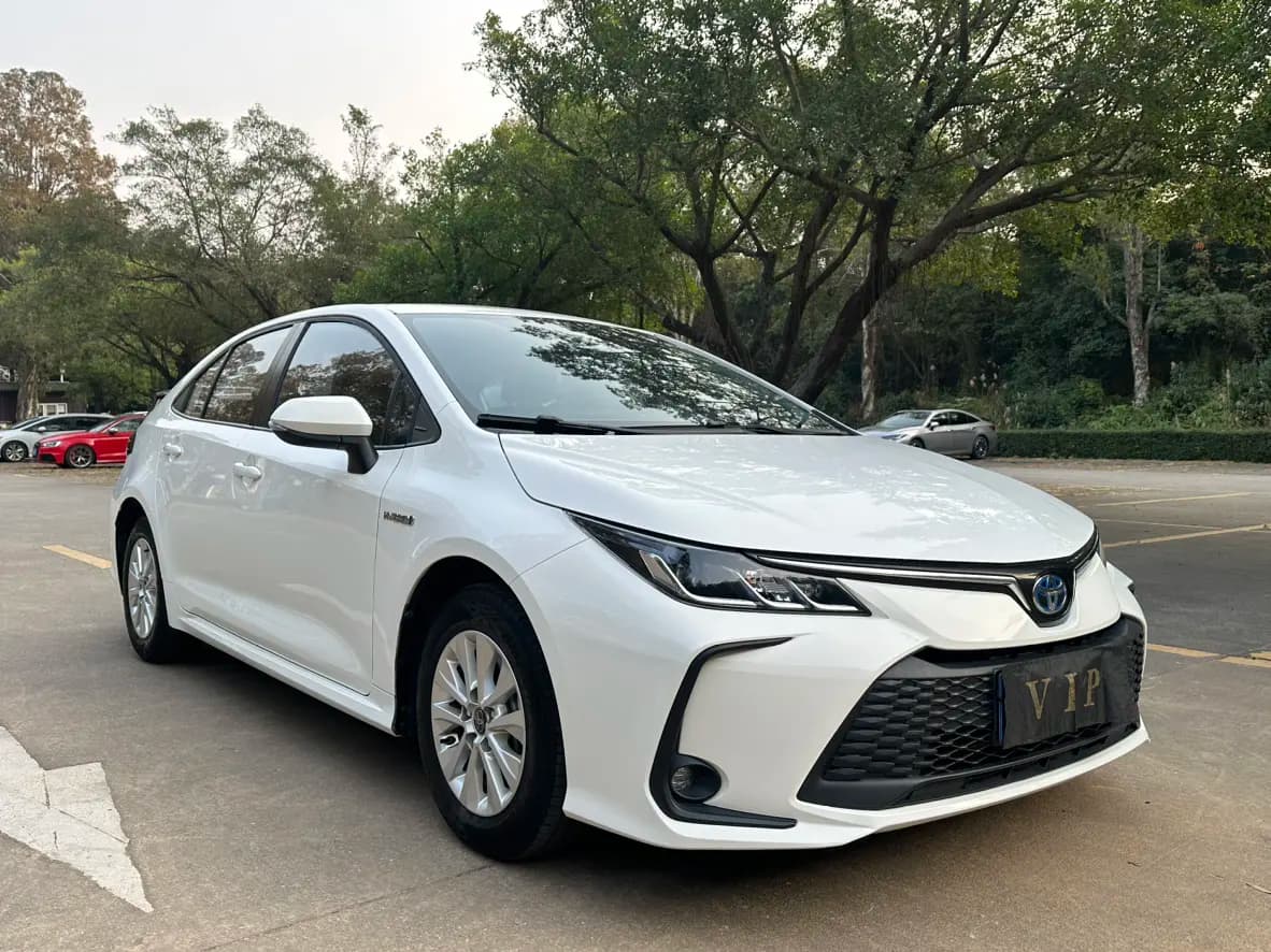 Toyota Corolla 2024 г. 17000 км. — фото 2