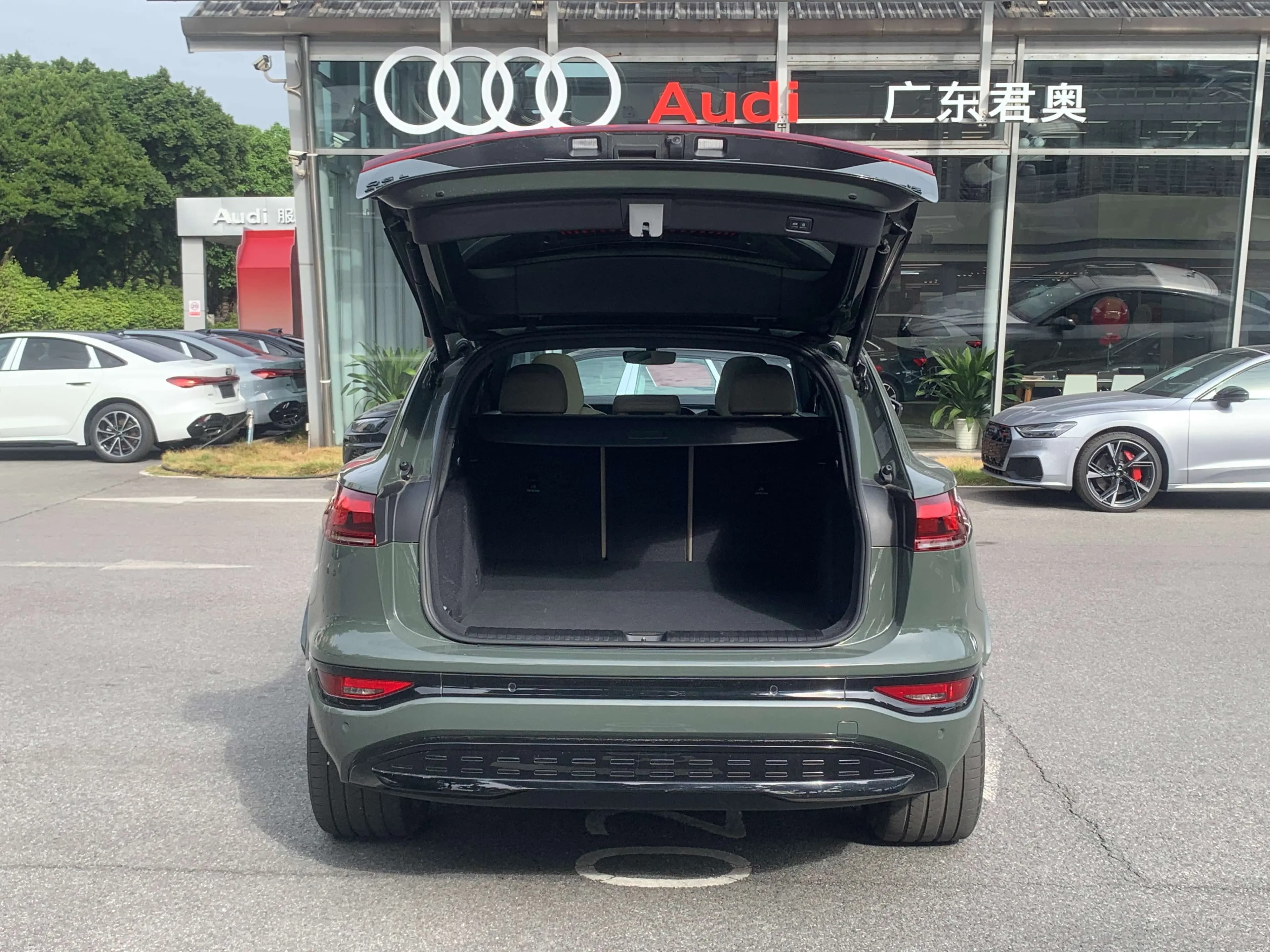 Audi Q6L e-tron 2025 г. 3653 км. — фото 27