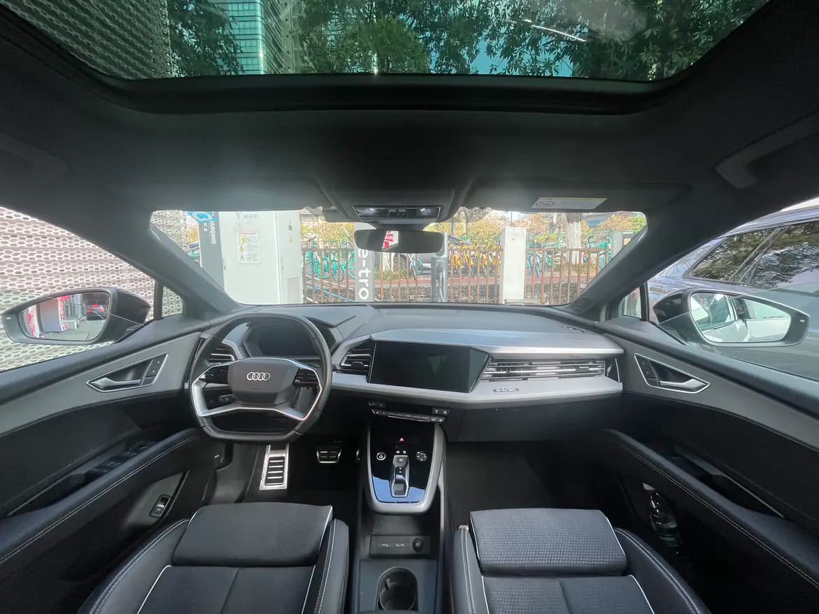 Audi Q5 e-tron 2024 г. 9056 км. — фото 9