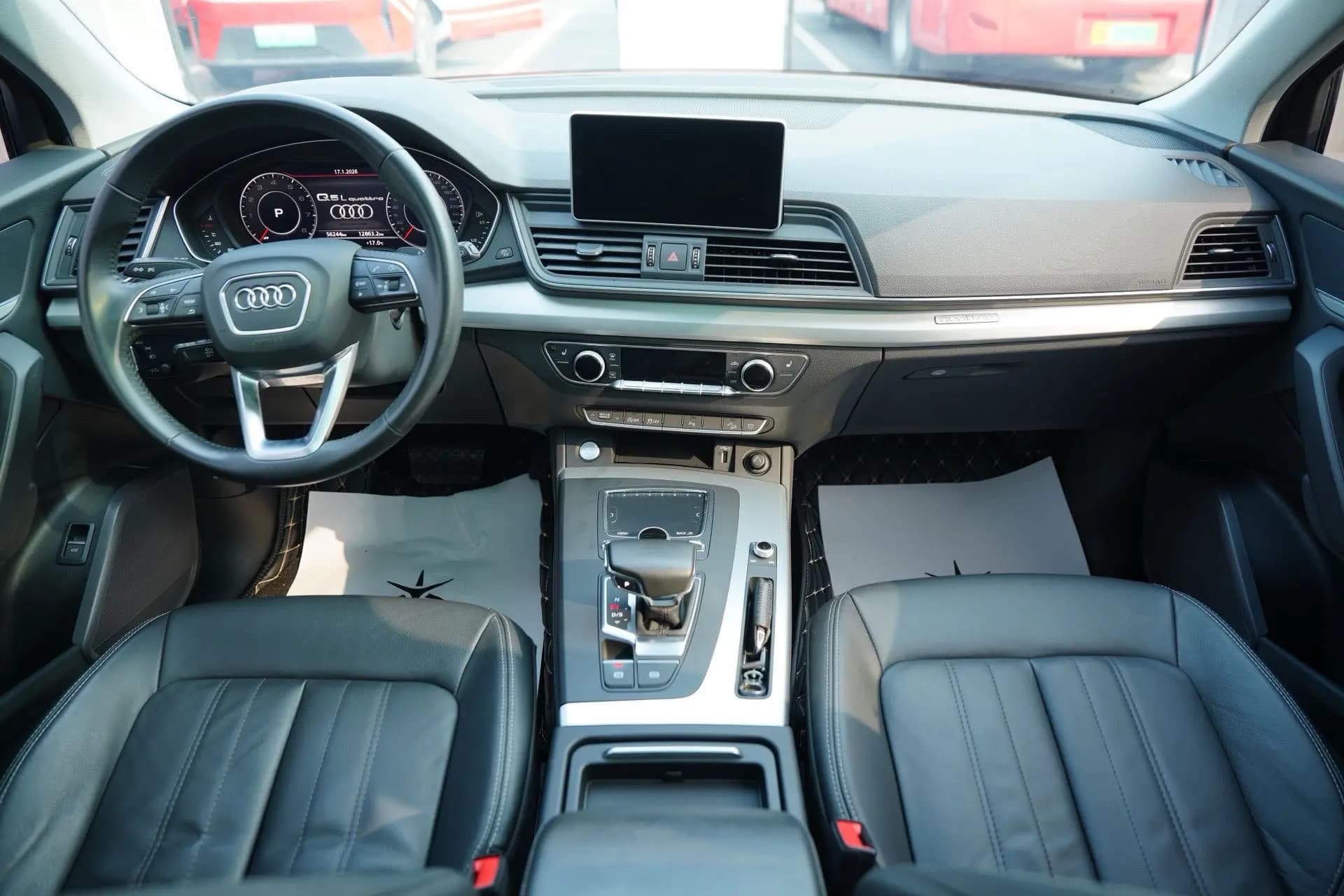Audi Q5L 2021 г. 56060 км. — фото 7