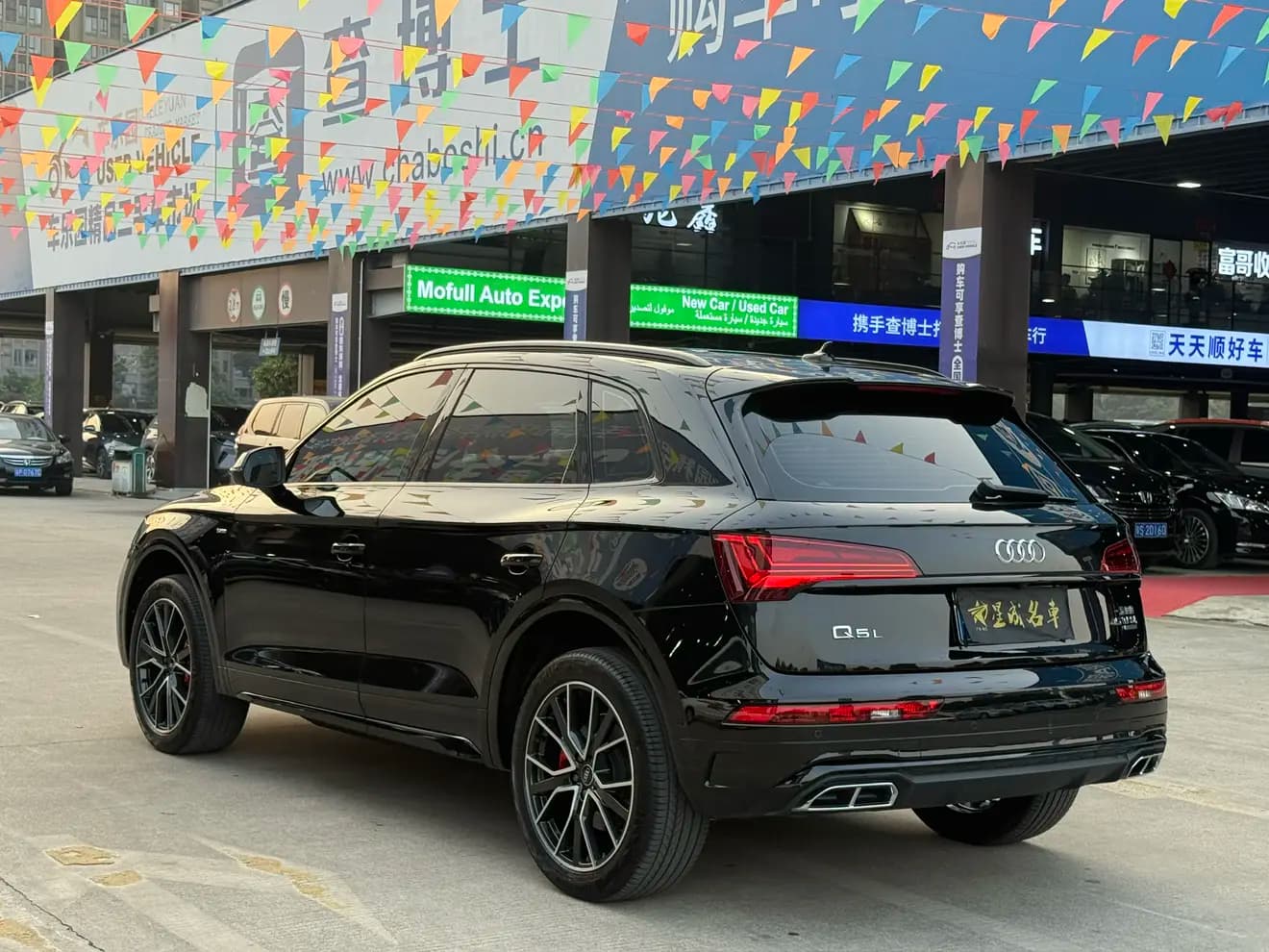 Audi Q5L 2024 г. 17147 км. — фото 4