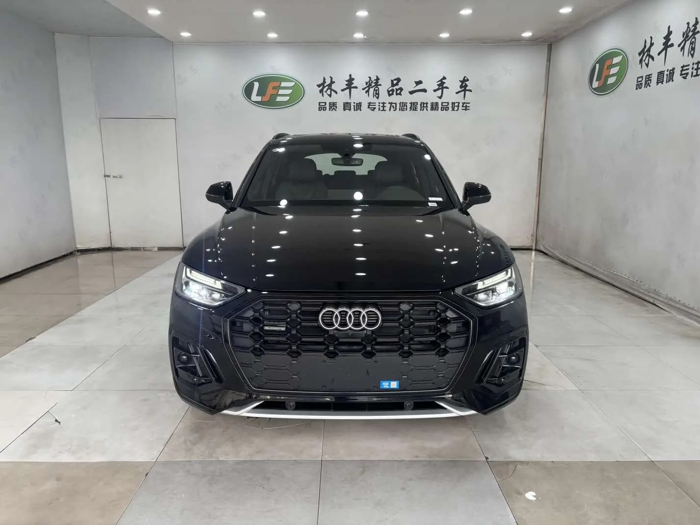 Audi Q5L 2025 г. 1119 км. — фото 2