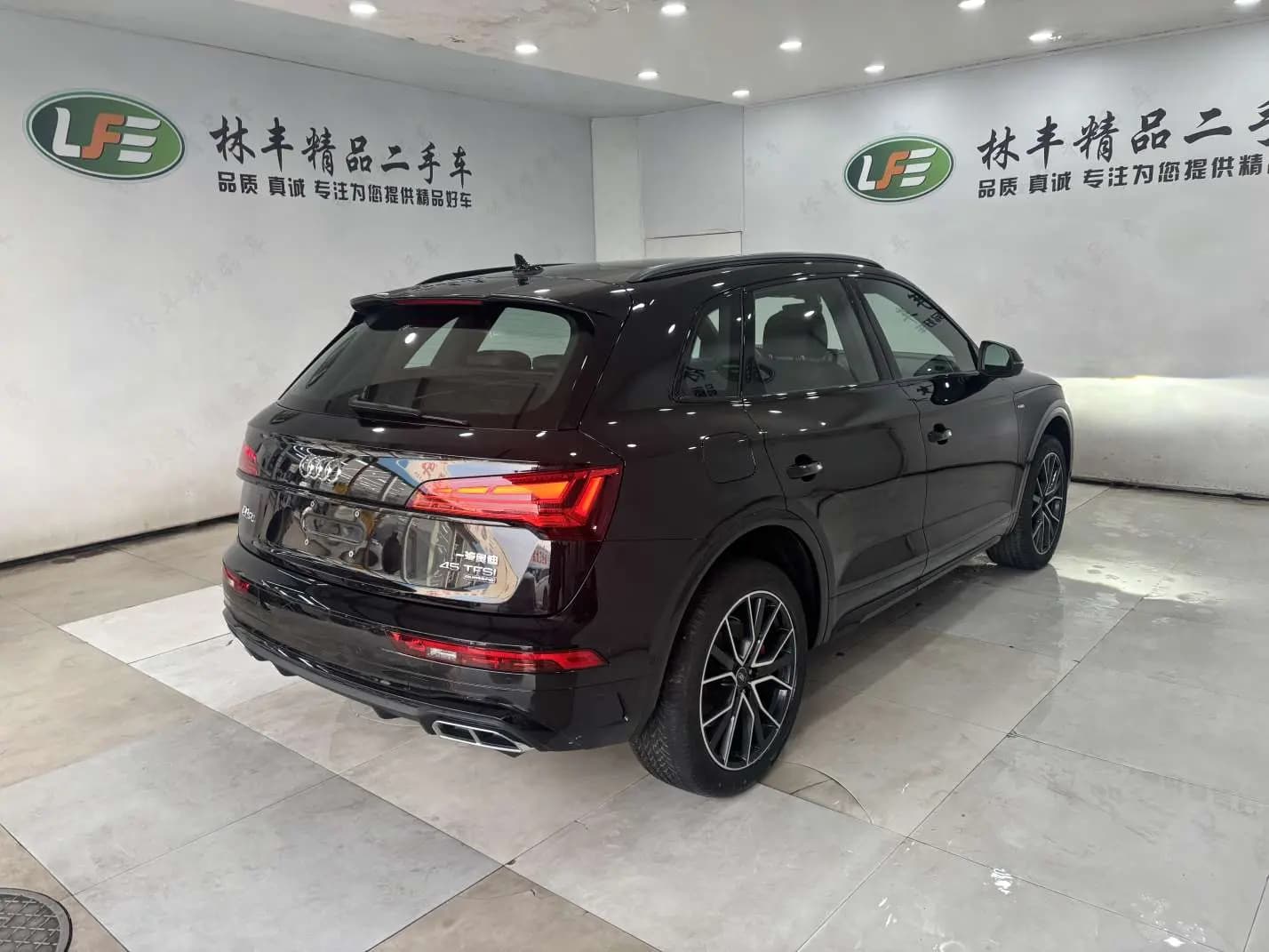 Audi Q5L 2025 г. 1119 км. — фото 7