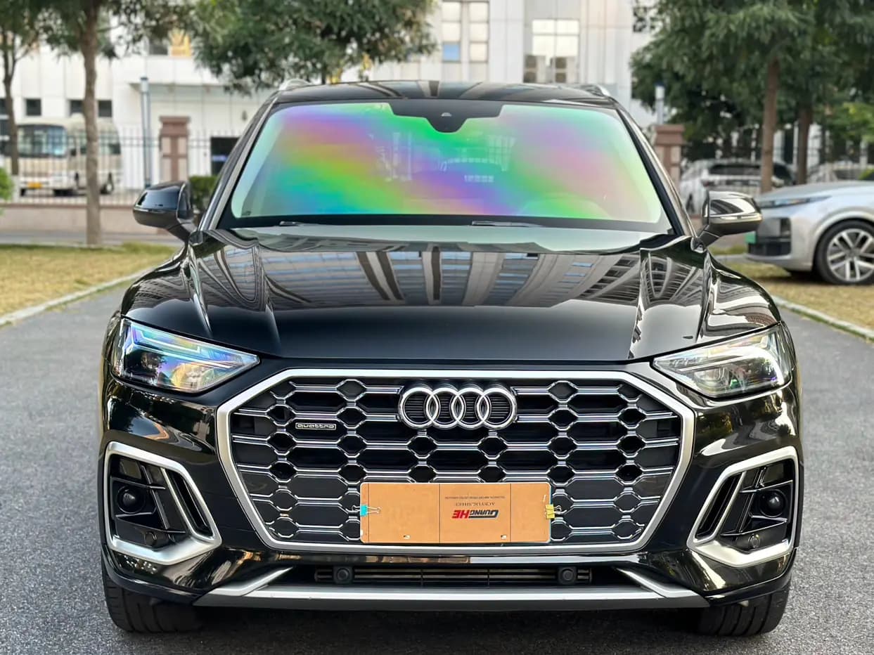Audi Q5L 2022 г. 94017 км. — фото 2
