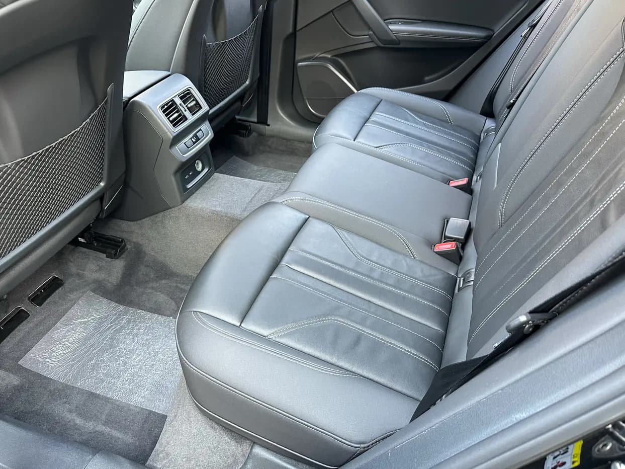 Audi Q5L 2022 г. 94017 км. — фото 28