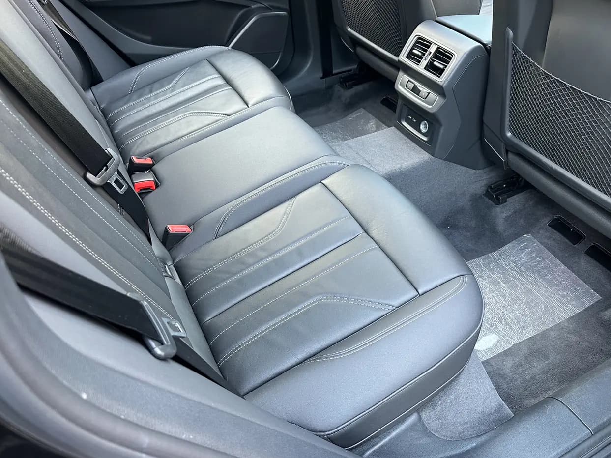 Audi Q5L 2022 г. 94017 км. — фото 29