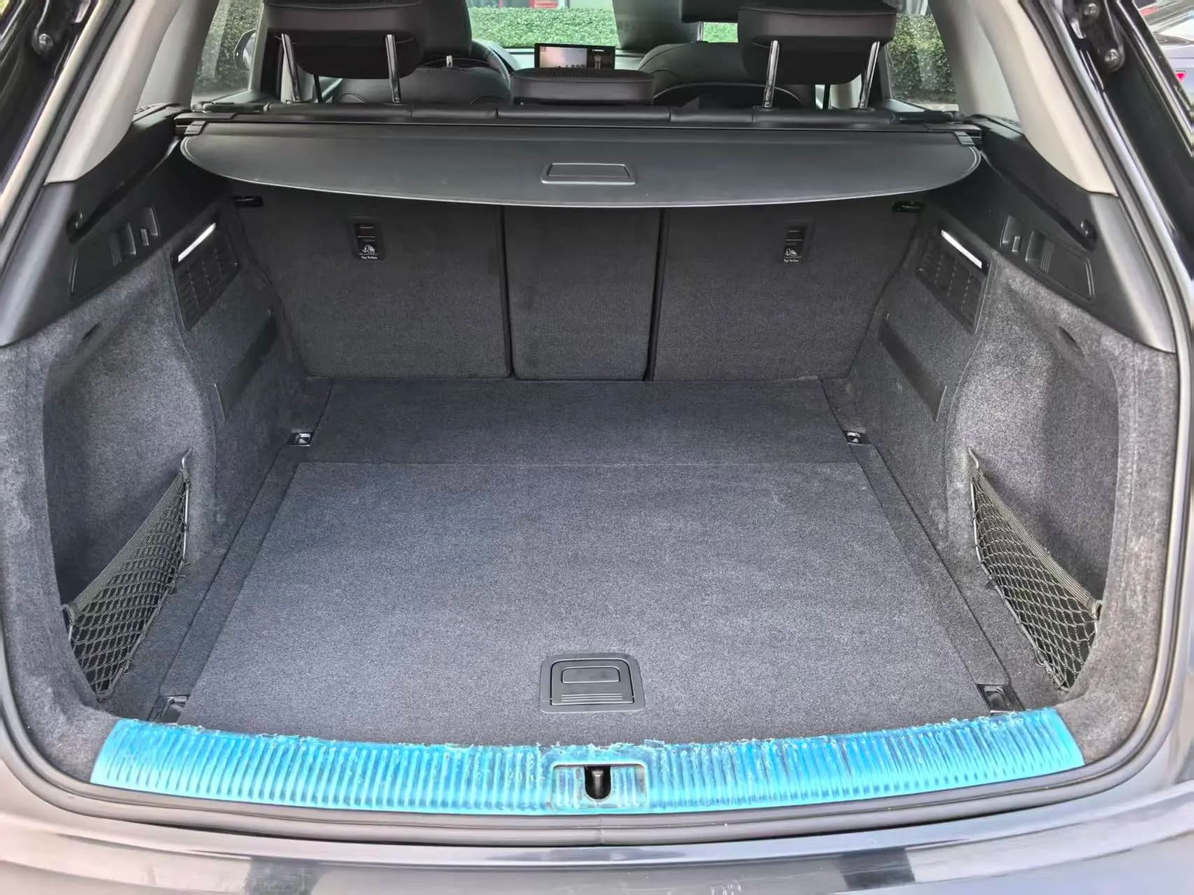 Audi Q5L 2021 г. 85036 км. — фото 11