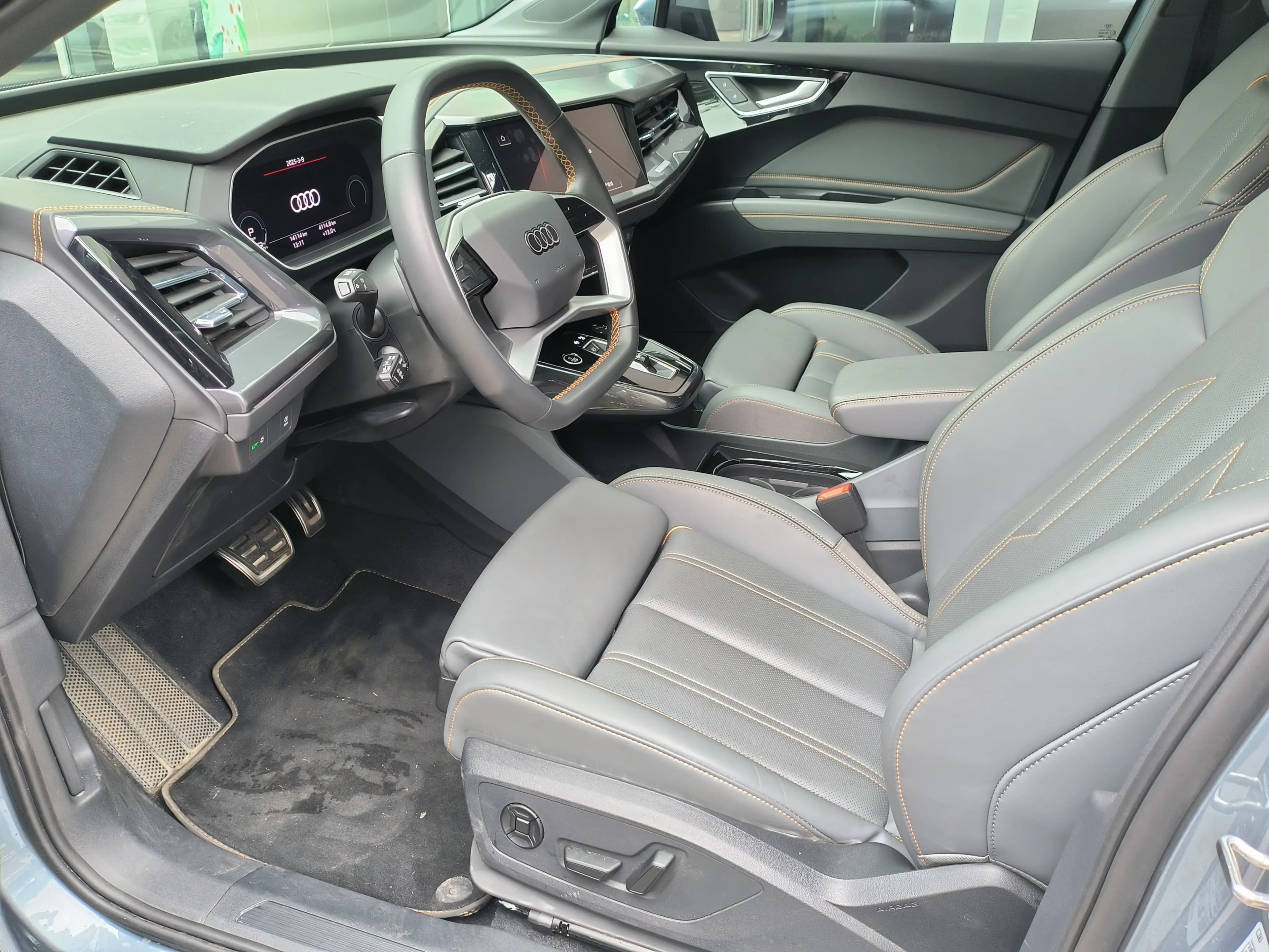 Audi Q4 e-tron 2024 г. 15076 км. — фото 11