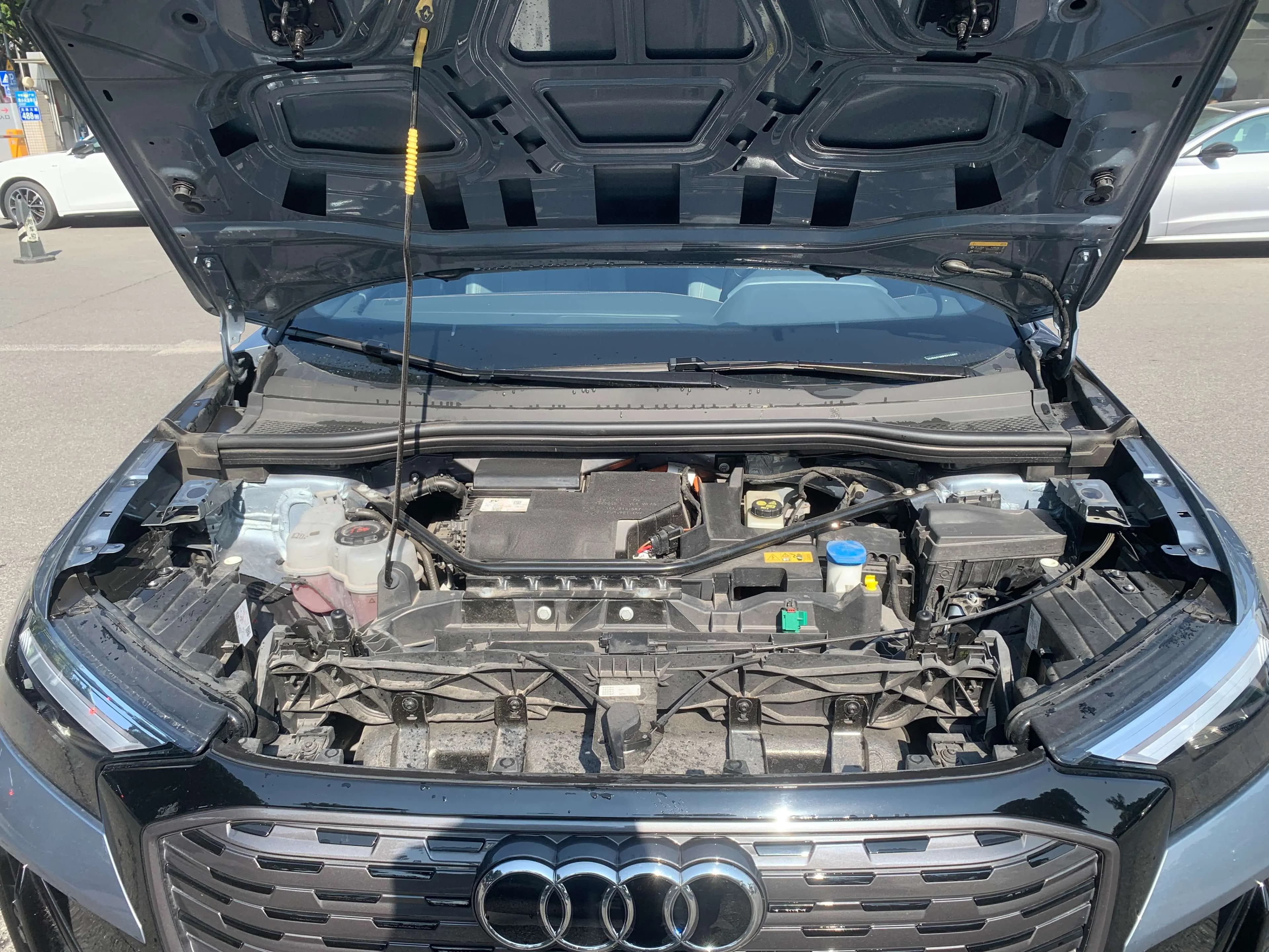 Audi Q4 e-tron 2024 г. 18666 км. — фото 8