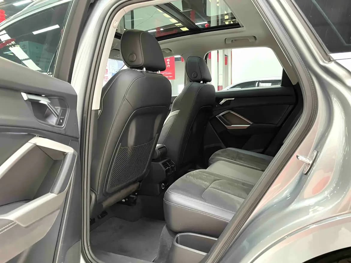 Audi Q3 2022 г. 28600 км. — фото 15