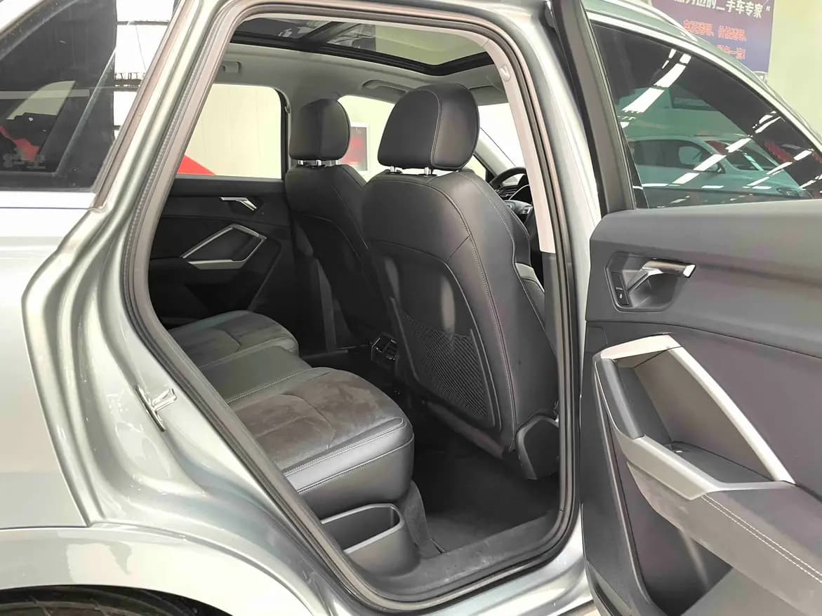 Audi Q3 2022 г. 28600 км. — фото 18