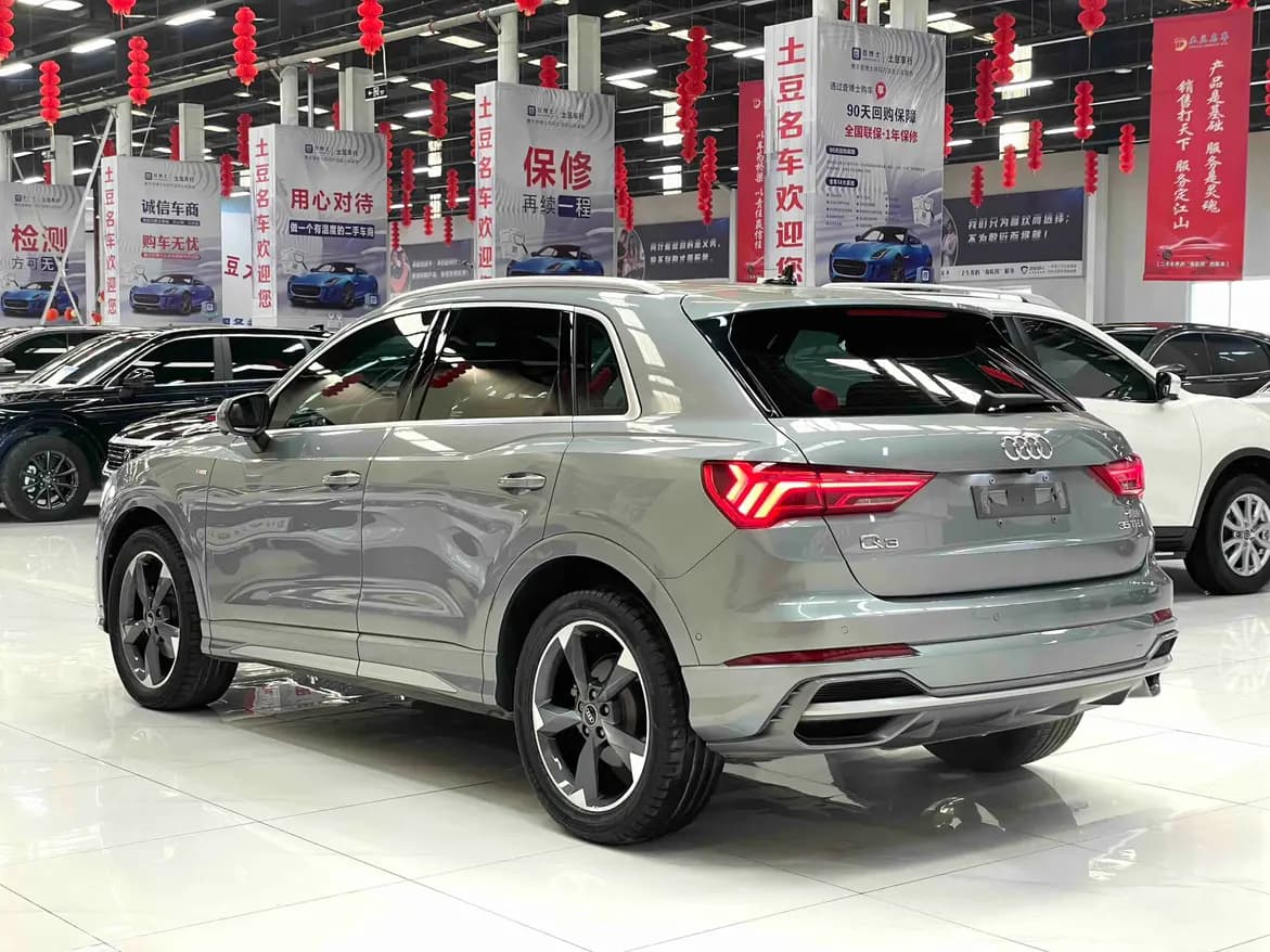 Audi Q3 2022 г. 28600 км. — фото 4