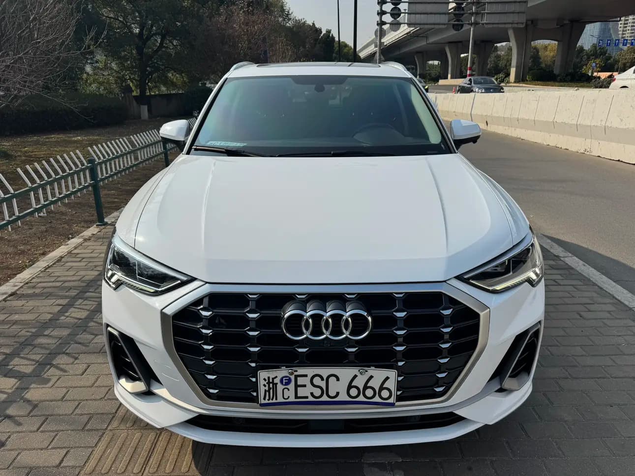 Audi Q3 2021 г. 51000 км. — фото 2