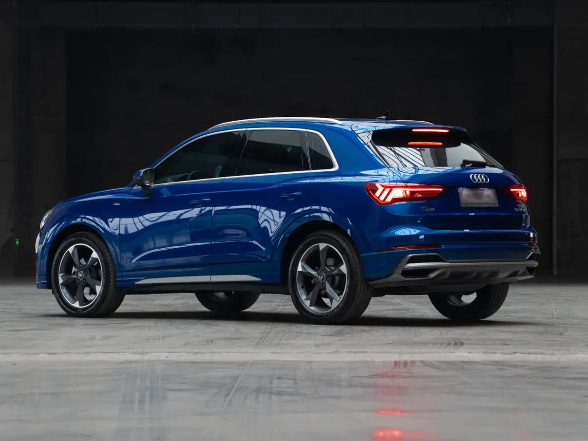 Audi Q3 2023 г. 45000 км. — фото 4