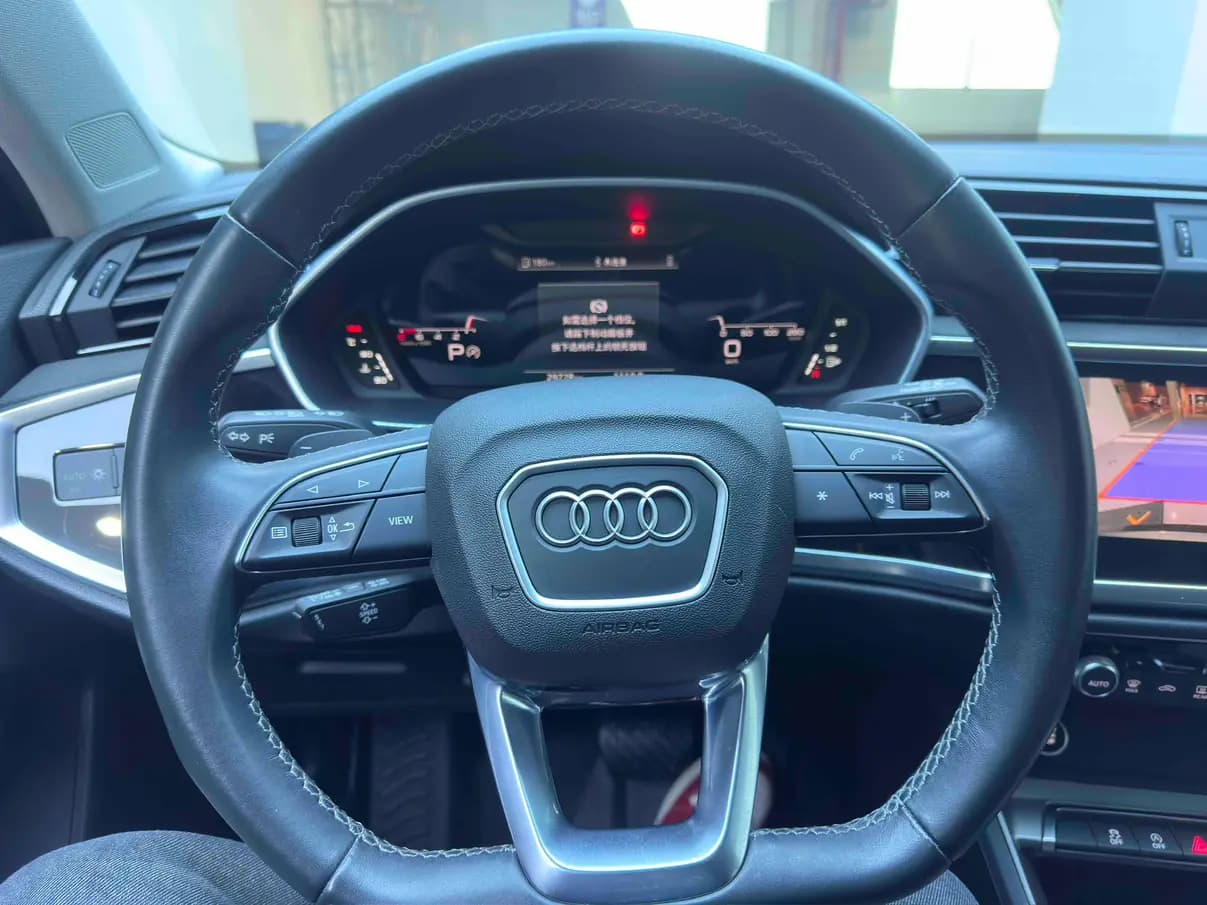 Audi Q3 2022 г. 29000 км. — фото 16
