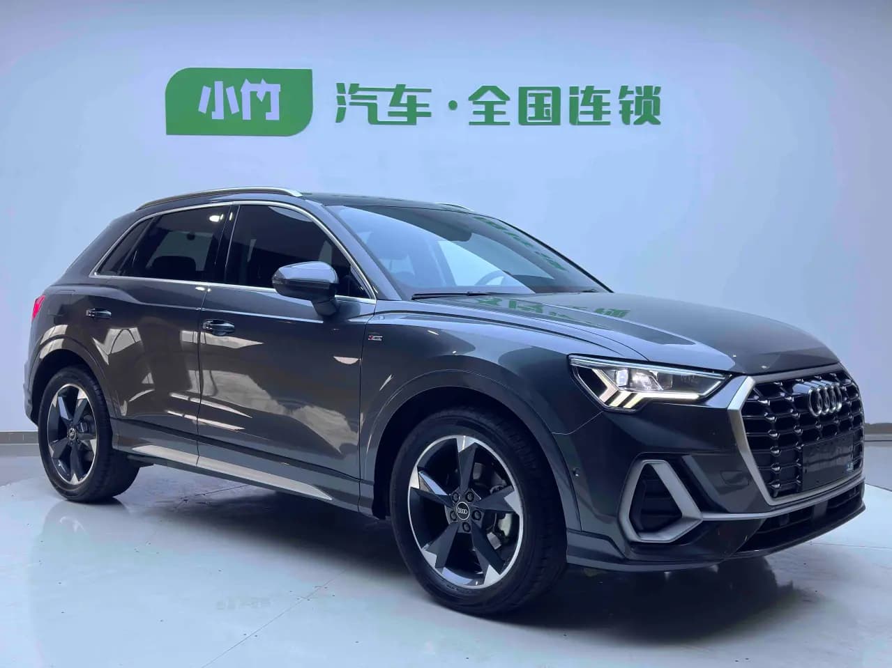 Audi Q3 2022 г. 29000 км. — фото 3