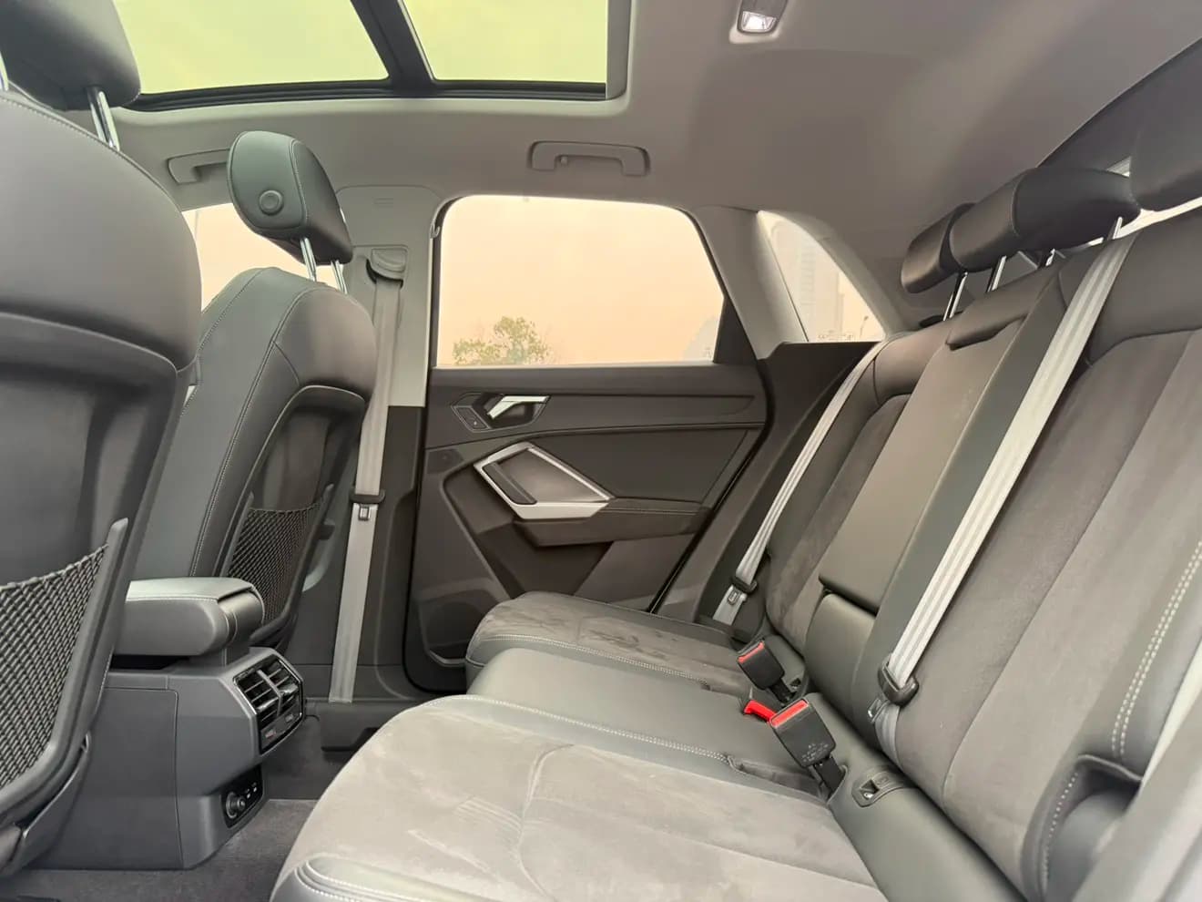 Audi Q3 2022 г. 32500 км. — фото 21