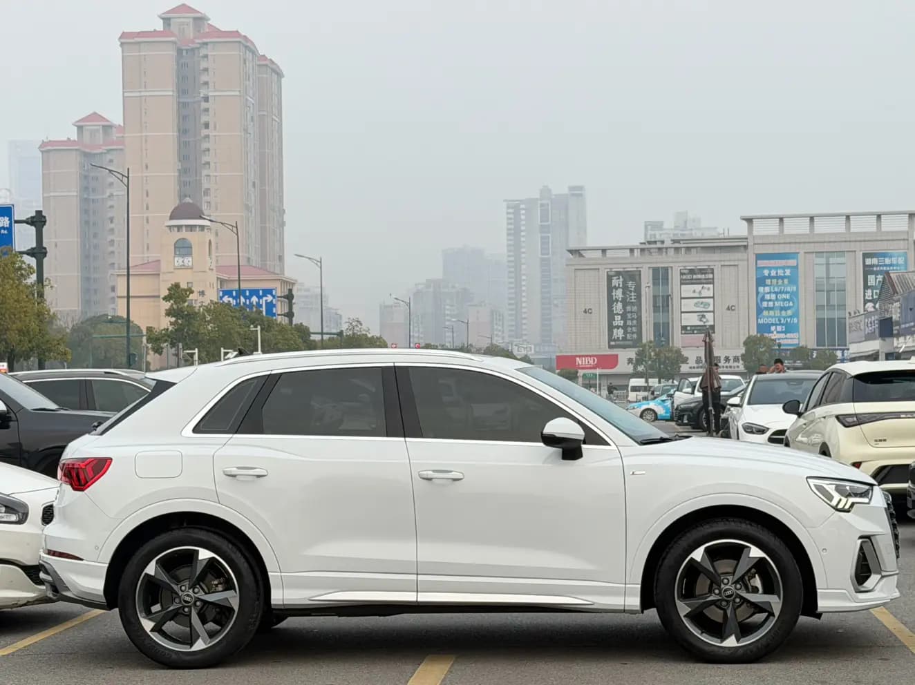 Audi Q3 2022 г. 32500 км. — фото 4